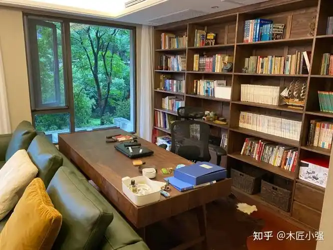 家中书房,一般都要摆放什么家具? - 知乎