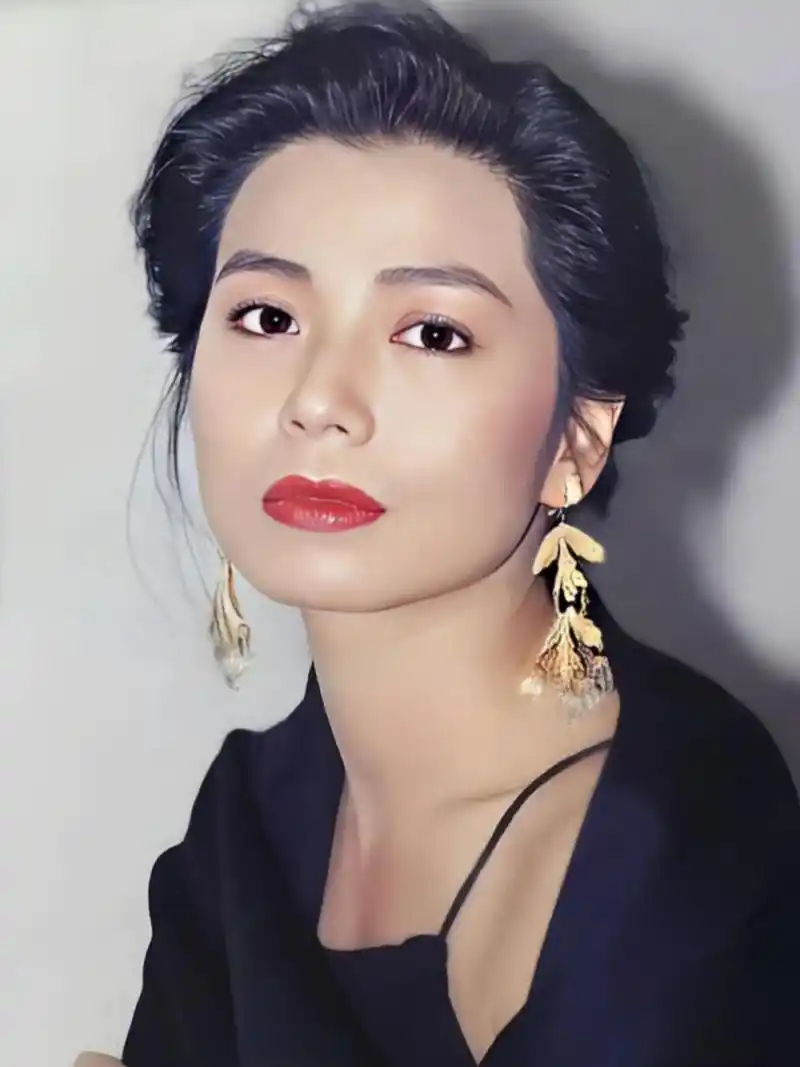 钟楚红年轻时候真漂亮