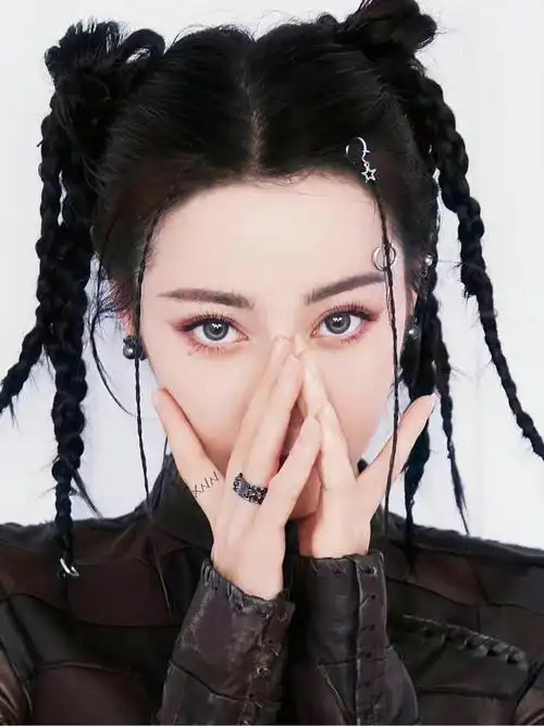 玫瑰庄园在逃公主迪丽热巴