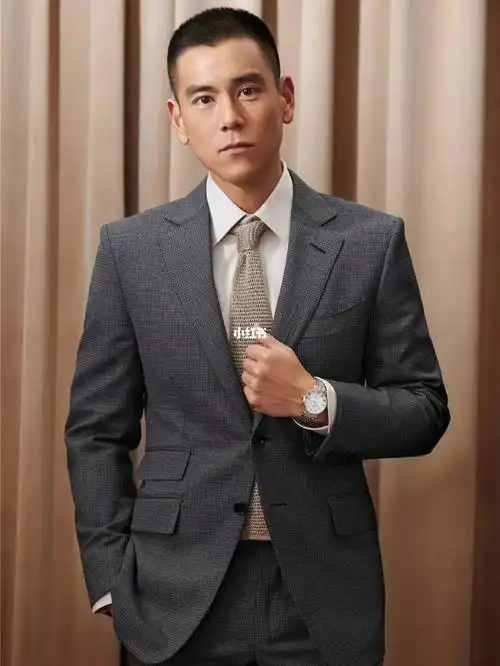 彭于晏寸头发型,尽显阳光型男魅力.