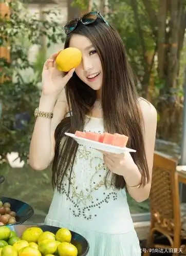 邓雪身材有多好?一身白色连衣裙穿出满屏仙女范,这双腿真是绝了