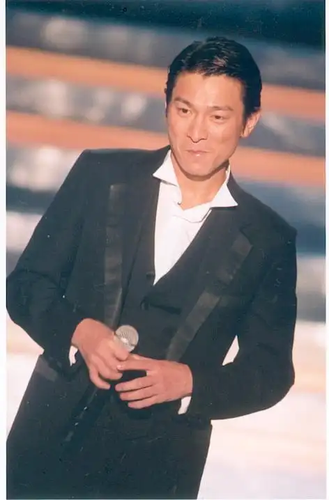 p>刘德华(andy lau),1961年9月27日出生于中国香港,籍贯广东新会