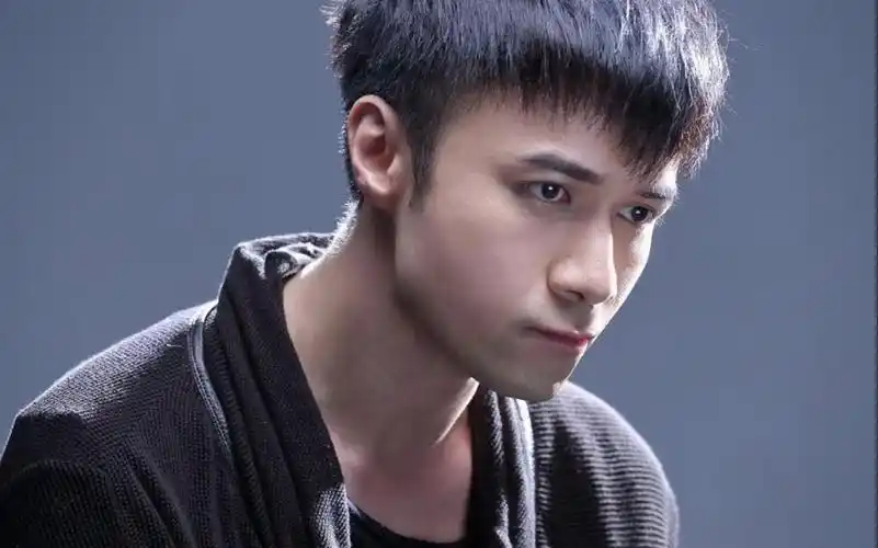 【粤语歌推荐】《爱与诚》-古巨基