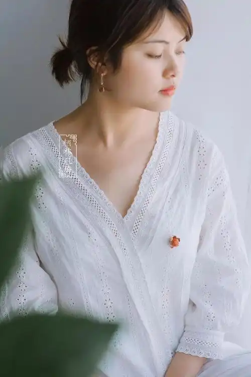 精致女人的优雅生活怎能少了珠光宝气