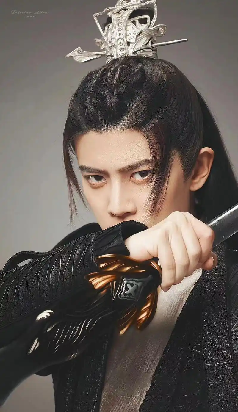 任嘉伦新剧《恰似故人归》演活长意,这样的鱼系男友你想拥有么?