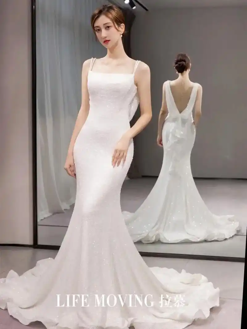 给大家表演一个美女发抖音～#模特#礼服分享#女明星身材 # - 抖音