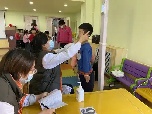 健康体检,我最勇敢——天地英华幼儿园幼儿体检记