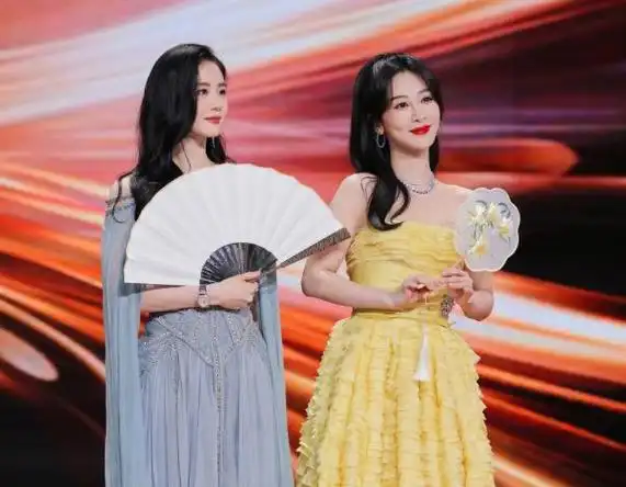 为啥迪丽热巴拿不到微博queen而杨紫却拿了三次