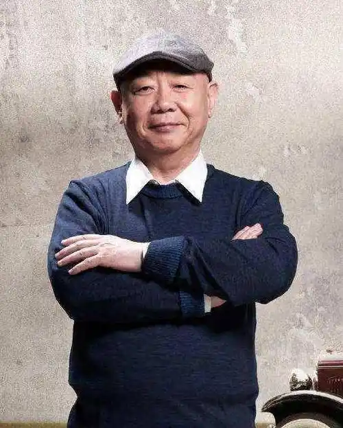 原创噩耗公主小妹爷爷顾宝明突发心衰离世而这似乎早有征兆