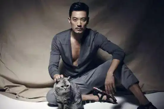 凭借二代妖精打了场翻身战的李光洁会红成下一个潘粤明吗