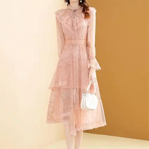 粉色网纱不规则仙女连衣裙春秋宫廷礼服2022新款蕾丝刺绣修身裙子