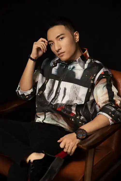 大庆油田一名歌手是谁田一名个人资料田一名个人资料简历身高