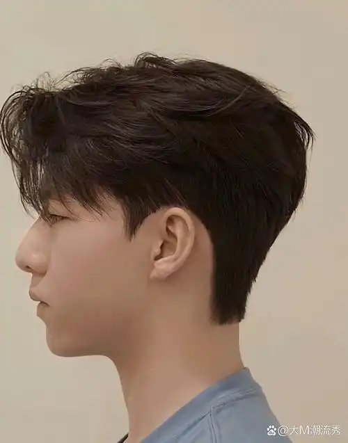 四六分韩系发型深情男高发型之一!