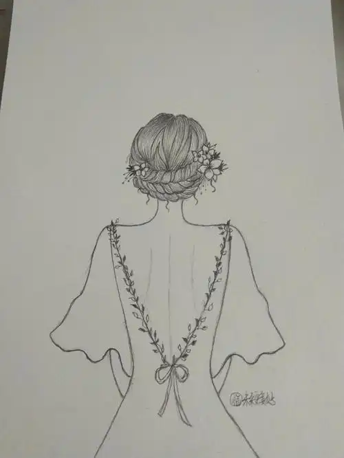 临摹美女背影附过程图最后一张图片来自小红书