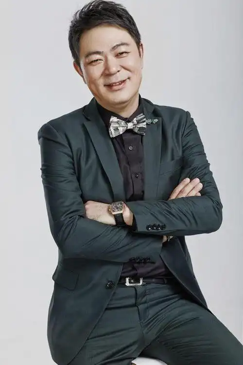 家有儿女夏爸爸穿起西装来忒帅气了谁说人家颜值低