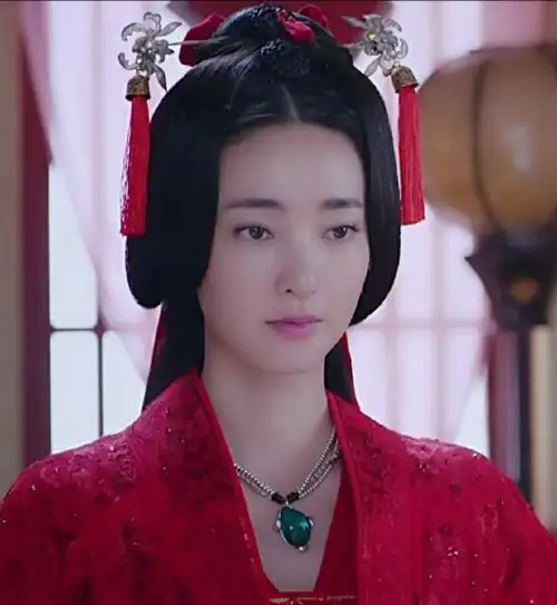 王丽坤为何有"素颜美女"称号,看了她的古装扮相,终于明白了!