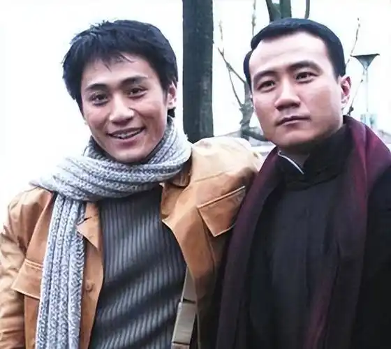 凭借一张脸,再次向内娱扔出一张王炸_观众_刘烨_蓝宇