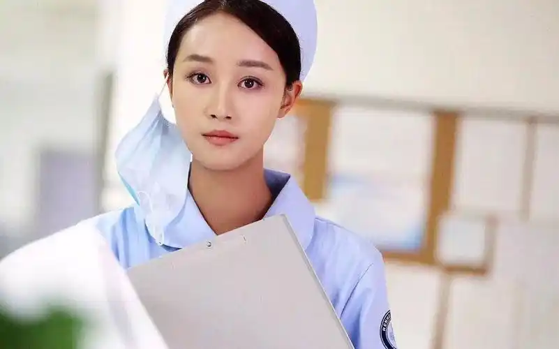 心机女专业户站台被扔鸡蛋用演技圈粉的蓝盈莹是时候翻身了