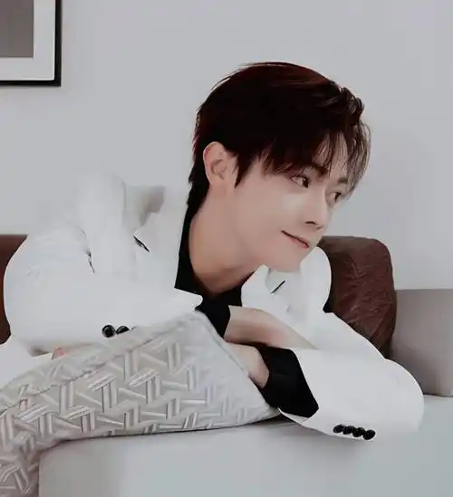 许凯被指横店鸭王_消息_易烊_杨丞琳