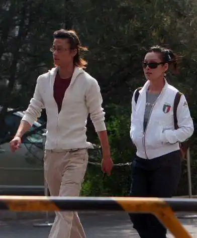 王小毅_保罗_婚姻