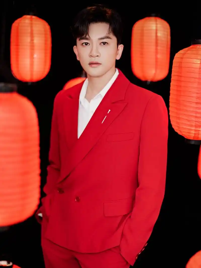 苏有朋 in j.truseam  身穿j.