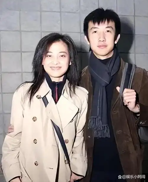 梅婷婚后6年花百万养不熟一位白眼狼二婚嫁大11岁老公