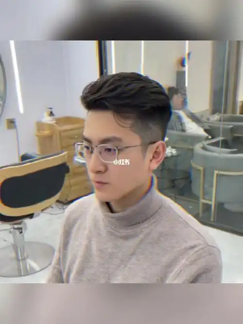 男生韩式减龄款气垫烫发型男生韩式发型男士气垫烫男士纹理烫男士钢夹