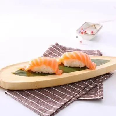 三文鱼手握寿司做法_三文鱼手握寿司哪家好_亿姚餐饮