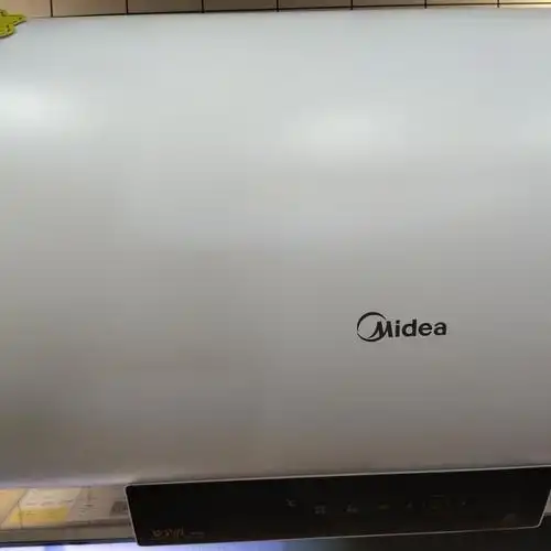 美的midea80升家用电热水器f8021x1s2100w速热80升大容量健康抑菌预约