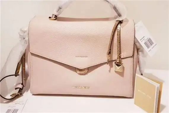 女士包包奢侈品牌排名:蔻驰,迪奥,香奈儿上榜