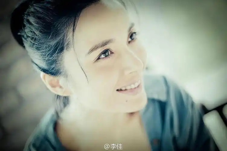 李佳jia li的图片