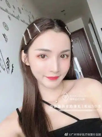 查看更多 a 微关系 她的关注(309) 薇拉摄影旅拍三亚店 灶妈子--秋秋