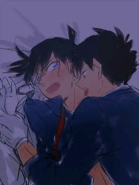 " 基德的脸几乎挨着新一的脸,他感受到了新一脸上的热气.