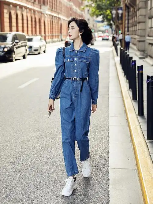 泡泡袖牛仔连体裤套装女春秋2021年新款秋装工装连体衣气质连衣裤