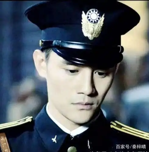 盘点那些电视里的军装男神