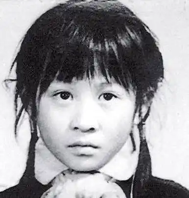 社恐的秘密:为什么阅女无数的他只有刘嘉玲能治_曾华倩_小时候_张曼玉