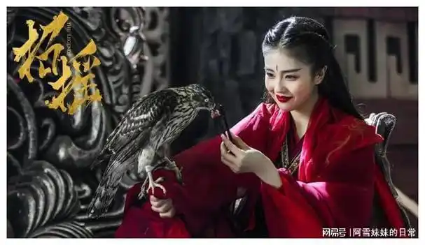 但幸运的是,白鹿很快凭借《凤囚凰