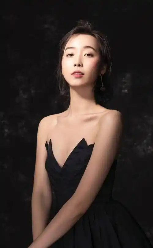 杜旸公益有杜时尚有旸不一旸的世界小姐