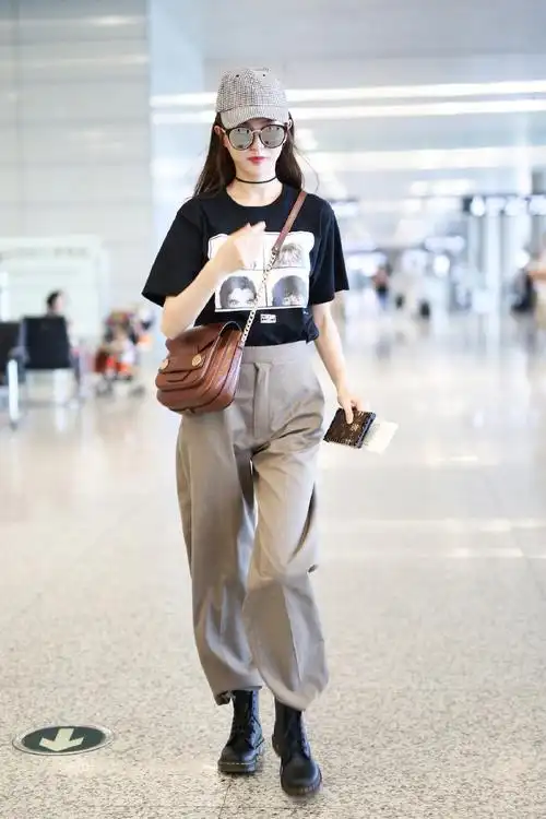 唐嫣复古时尚机场街拍图片