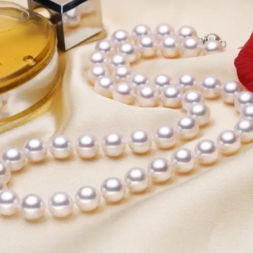 同样是天然白色珍珠,为什么有的几百块,有的却要卖几十万?