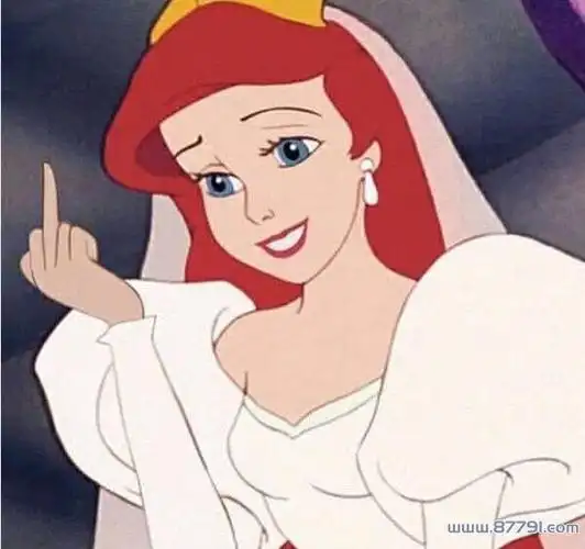 对异性竖中指是喜欢还是挑衅?_生活_热文推