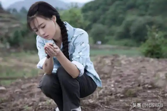 李小晚扮演者_落地请开手机女主角是谁 - 0319娱乐网