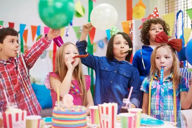 孩子们的生日聚会