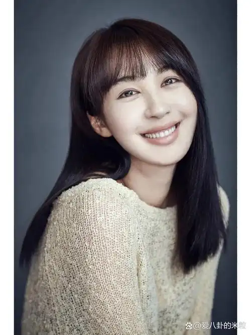 李菲儿 李菲儿,女,1987年10月3日出生于辽宁,中国内地影视女演员,歌手