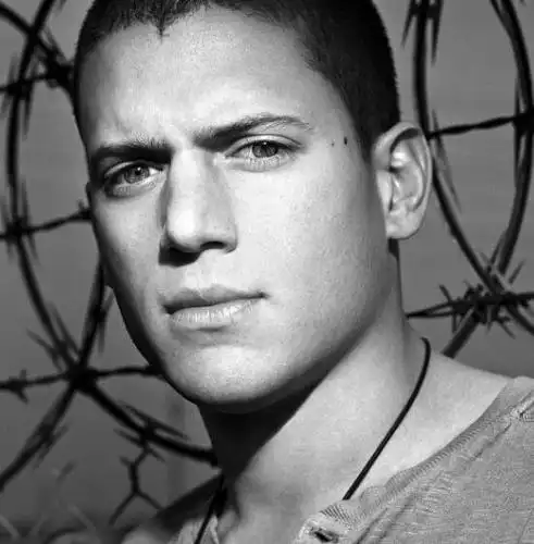 【图】温特沃斯·米勒纹身再现经典 重启越狱续集引观众争议