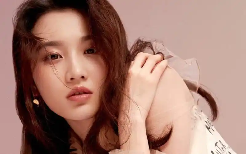 张慧雯时尚写真图片桌面壁纸