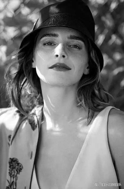 艾玛·沃特森晒性感美照,自爆息影4年的原因