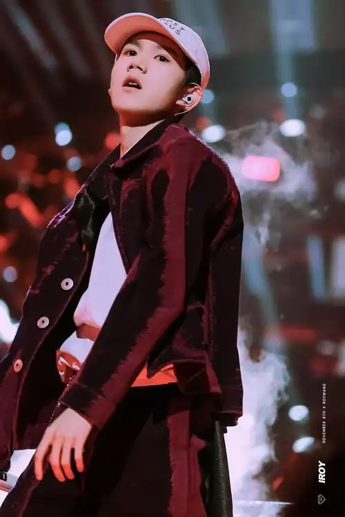 大家有没有tfboys的绝美神图,单人也可? - 知乎