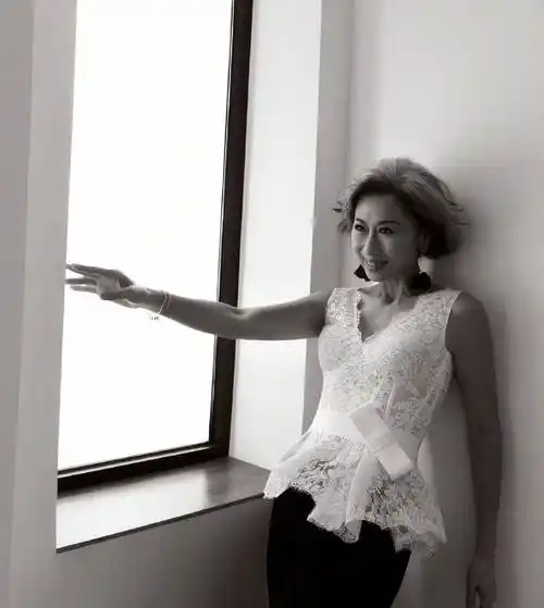 叶倩文实力诠释身材好才是王道!