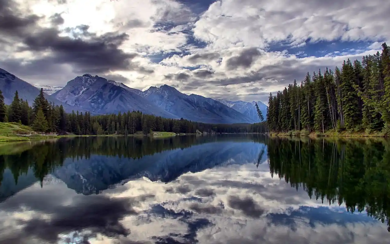 加拿大班夫国家公园绝美自然风光桌面壁纸(一)